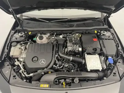 Photo 19 Mercedes CLA  Coupé 250 e 8G-DCT