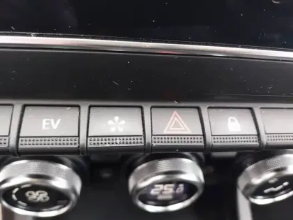 Photo 21 Renault Arkana  E-Tech 145 - 21B