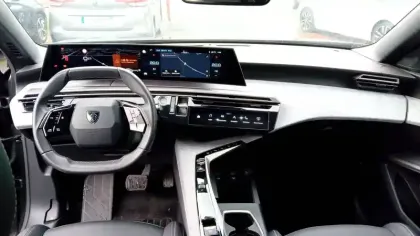 Photo 10 Peugeot 3008  Hybrid 136 e-DCS6