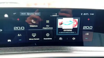 Photo 17 Peugeot 3008  Hybrid 136 e-DCS6