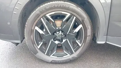 Photo 18 Peugeot 3008  Hybrid 136 e-DCS6