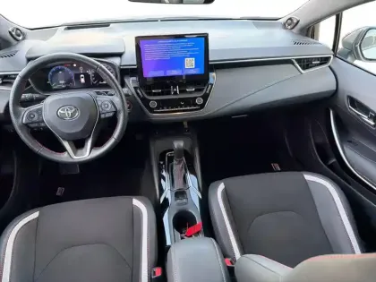 Photo 10 Toyota Corolla  Hybride 196ch