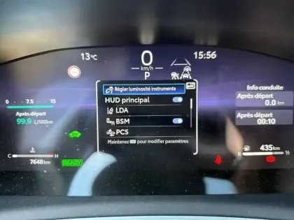 Photo 23 Toyota Corolla  Hybride 196ch