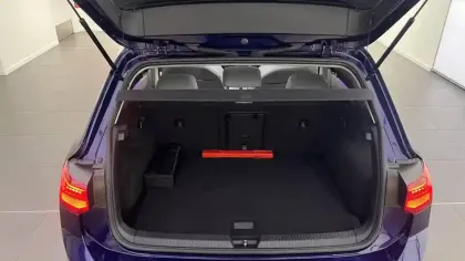 Photo 74 Volkswagen Golf  2.0 TDI SCR 150 DSG7