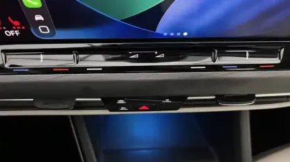 Photo 127 Volkswagen Golf  2.0 TDI SCR 150 DSG7