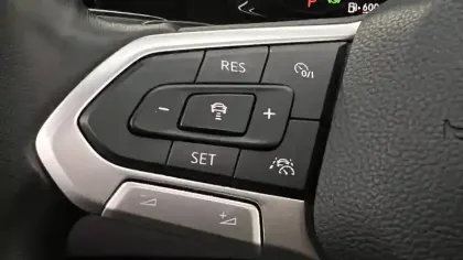 Photo 91 Volkswagen Golf  2.0 TDI SCR 150 DSG7