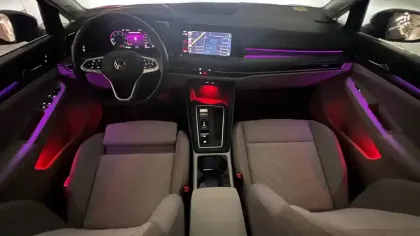 Photo 65 Volkswagen Golf  2.0 TDI SCR 150 DSG7