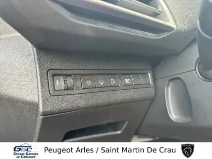 Photo 12 Peugeot 3008  Hybrid 225 e-EAT8