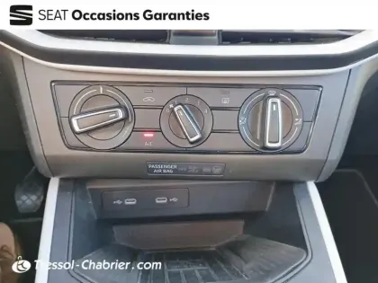 Photo 12 Seat Arona  1.0 TSI 95 ch Start/Stop BVM5 Urban