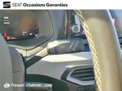 Photo 17 Seat Arona  1.0 TSI 95 ch Start/Stop BVM5 Urban