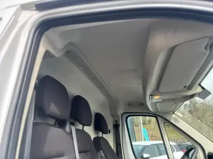 Photo 24 Peugeot Boxer  TOLE 3.3 T L2H2 BLUEHDI 140 S&S BVM6