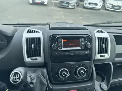 Photo 25 Peugeot Boxer  TOLE 3.3 T L2H2 BLUEHDI 140 S&S BVM6