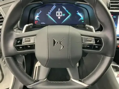 Photo 18 DS Ds 7  Hybride Rechargeable E-Tense 225 EAT8 Rivoli