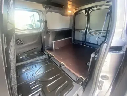 Photo 16 Peugeot Partner III Taille XL BDi 130 S&amp;S EAT8 Cab App