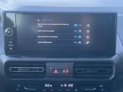 Photo 10 Peugeot Partner III Taille XL BDi 130 S&amp;S EAT8 Cab App