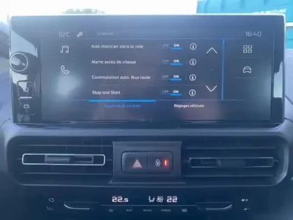 Photo 11 Peugeot Partner III Taille XL BDi 130 S&amp;S EAT8 Cab App