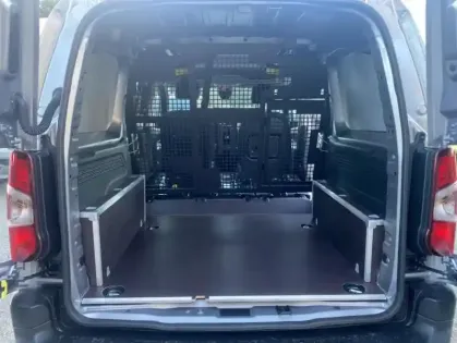 Photo 17 Peugeot Partner III Taille XL BDi 130 S&amp;S EAT8 Cab App