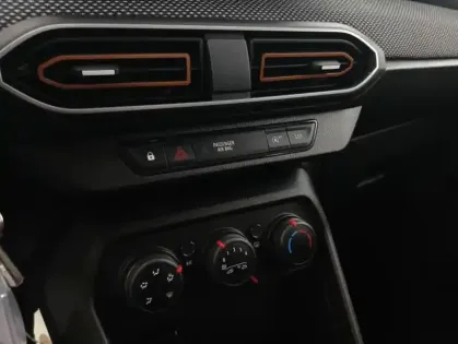 Photo 25 Dacia Sandero TCe 90 Stepway Expression