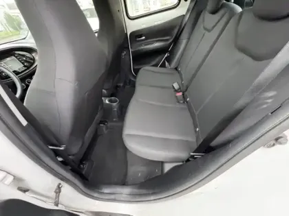 Photo 16 Toyota Aygo 1.0 VVT-i 72 Dynamic