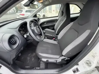 Photo 15 Toyota Aygo 1.0 VVT-i 72 Dynamic