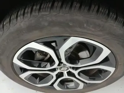 Photo 16 Renault Arkana E-Tech 145 - 21B Intens