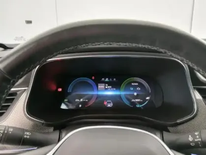 Photo 20 Renault Arkana E-Tech 145 - 21B Intens