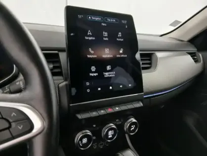 Photo 21 Renault Arkana E-Tech 145 - 21B Intens