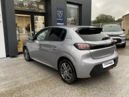 Photo 22 Peugeot 208 II PureTech 100 S&S Style