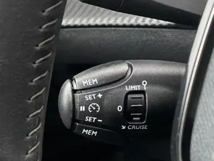 Photo 16 Peugeot 208 II PureTech 100 S&S Style