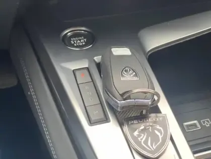 Photo 12 Peugeot 308 III PureTech 130 S&amp;S EAT8 ALLURE PACK