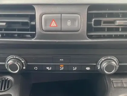 Photo 7 Peugeot Partner III BLUEHDI 100 1000KG STANDARD