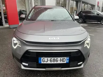 Photo 1 Kia Niro 1.6 GDi 183 ch PHEV DCT6 Premium
