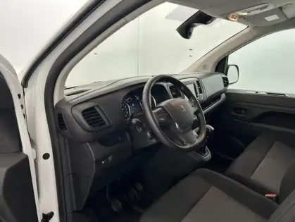 Photo 11 Peugeot Expert Fg VUL M 2.0 BlueHDi 145ch Pack Asphalt 3 Places