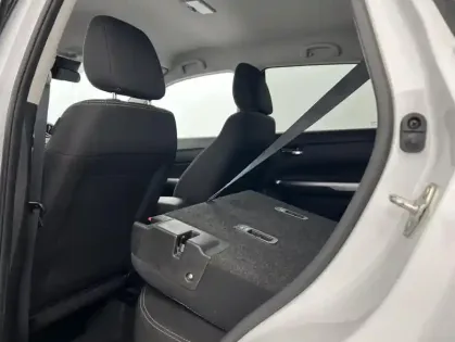 Photo 10 Suzuki Vitara 1.5 Dualjet Hybrid 115ch Privilège Auto Allgrip