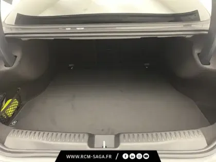 Photo 9 Mercedes CLA Coupe 250+ avec technologie EQ Limited Edition