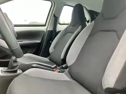 Photo 9 Toyota Aygo 1.0 VVT-i 72 Dynamic