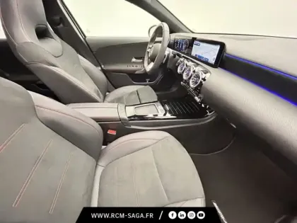 Photo 27 Mercedes Classe A 200 d AMG Line