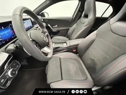 Photo 13 Mercedes Classe A 200 d AMG Line