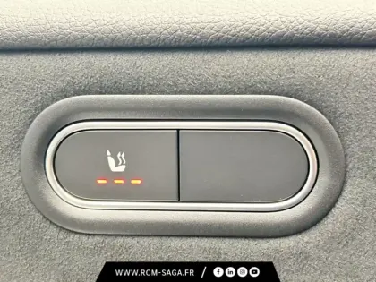 Photo 30 Mercedes Classe A 200 d AMG Line