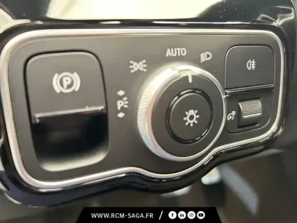 Photo 31 Mercedes Classe A 200 d AMG Line