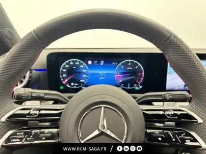 Photo 11 Mercedes Classe A 200 d AMG Line