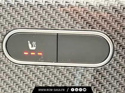 Photo 16 Mercedes GLA 200 d AMG Line