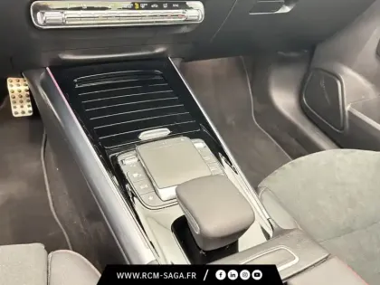 Photo 15 Mercedes GLA 200 d AMG Line