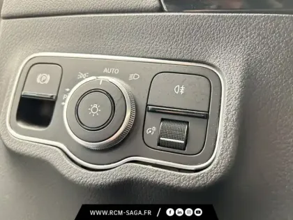 Photo 17 Mercedes GLA 200 d AMG Line