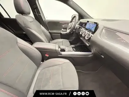 Photo 18 Mercedes GLA 200 d AMG Line