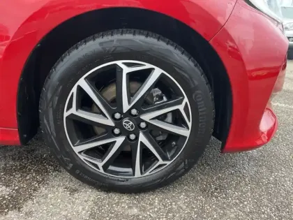 Photo 8 Toyota Yaris Hybride 116h Design NG