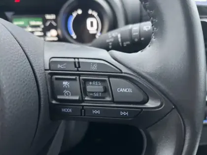 Photo 17 Toyota Yaris Hybride 116h Design NG