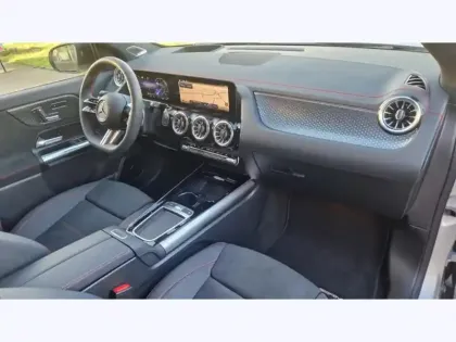 Photo 14 Mercedes EQA 250+ Edition