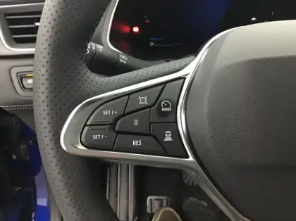 Photo 22 Renault Symbioz Nouveau E-Tech full hybrid 145 Iconic