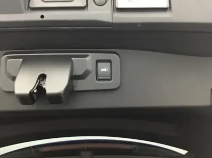 Photo 20 Renault Symbioz Nouveau E-Tech full hybrid 145 Iconic